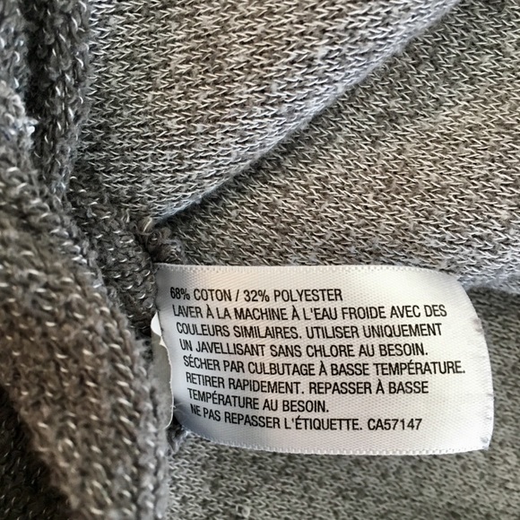 *SOLD*Woman’s Xhilaration Zip Up Hoodie - Picture 3 of 4